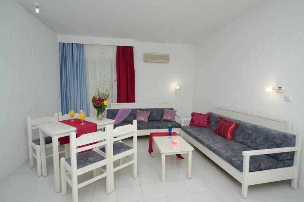 Golden Star Relax Hotel - Adults Only 16 Plus Тігакі Екстер'єр фото