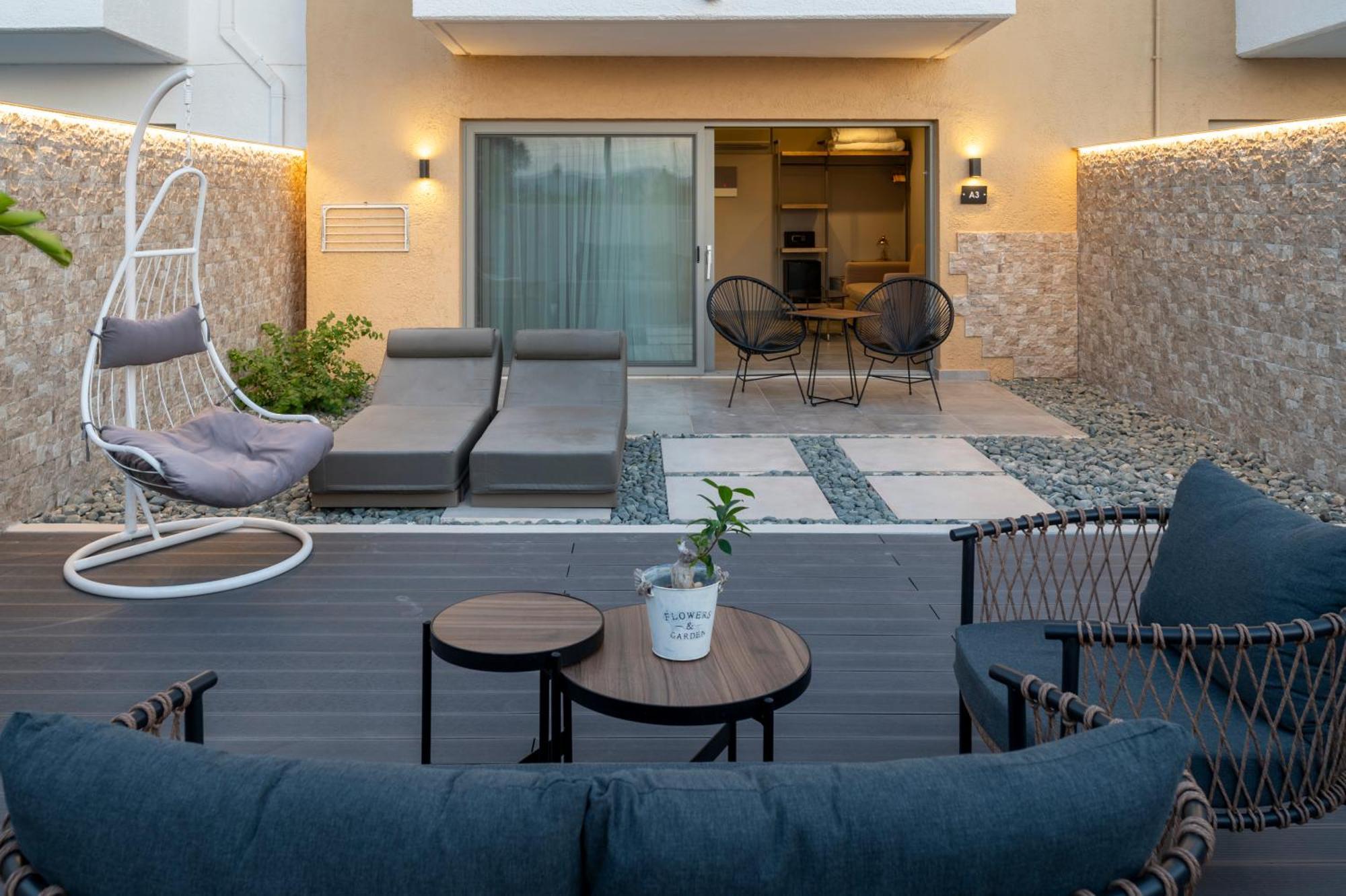 Golden Star Relax Hotel - Adults Only 16 Plus Тігакі Екстер'єр фото