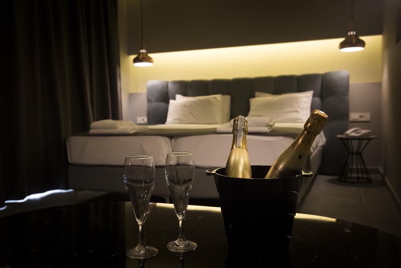 Golden Star Relax Hotel - Adults Only 16 Plus Тігакі Екстер'єр фото