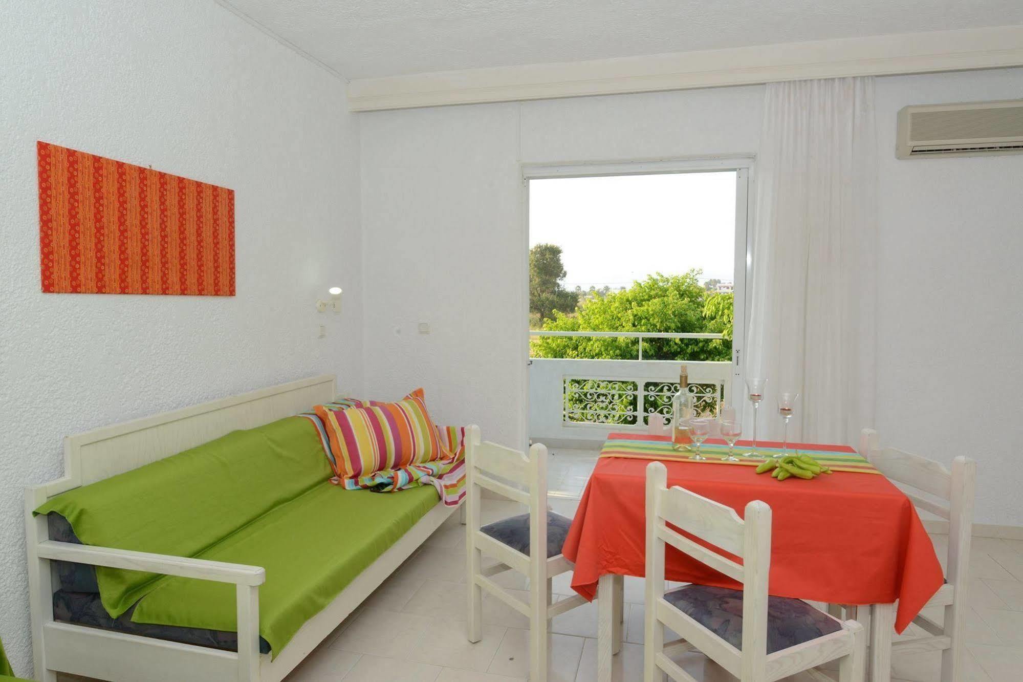 Golden Star Relax Hotel - Adults Only 16 Plus Тігакі Екстер'єр фото