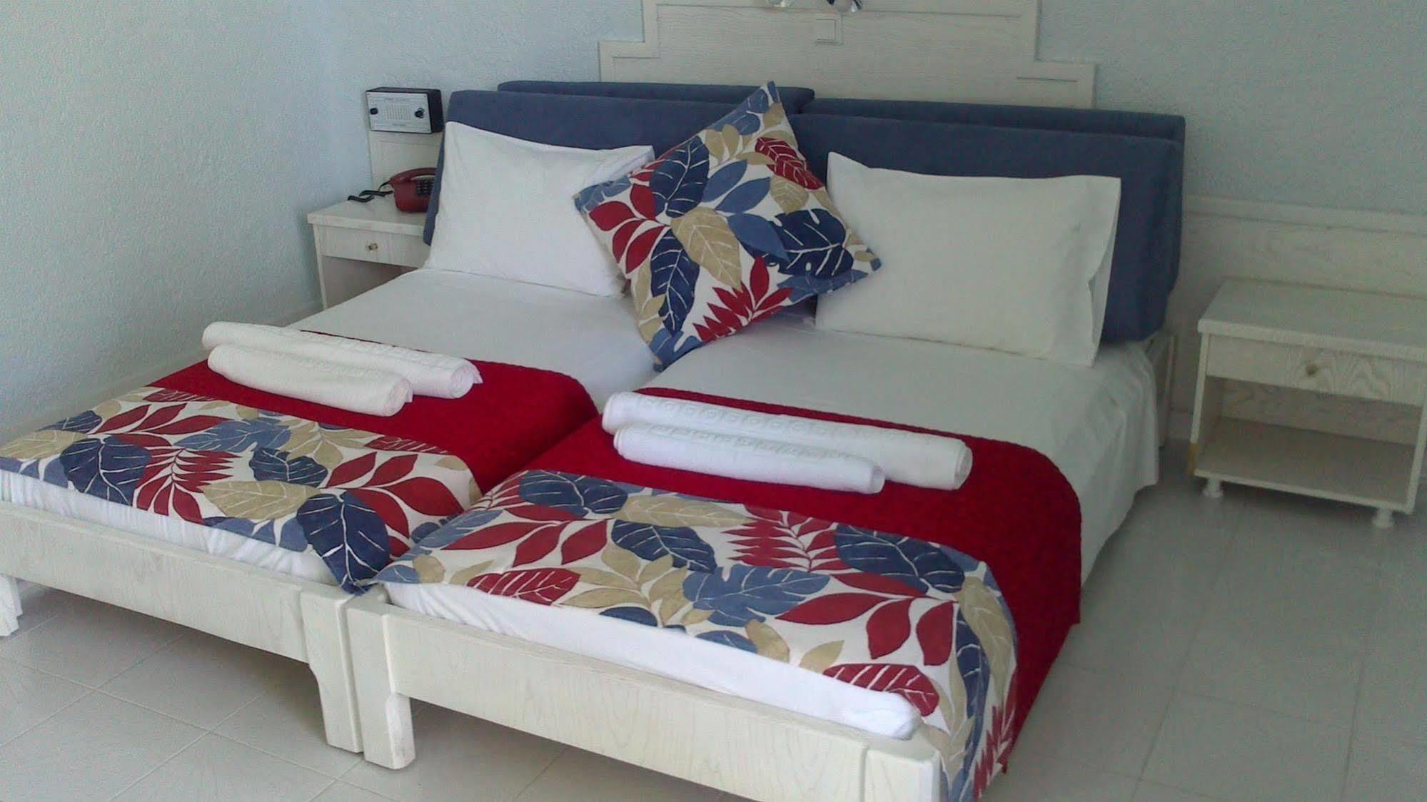 Golden Star Relax Hotel - Adults Only 16 Plus Тігакі Екстер'єр фото